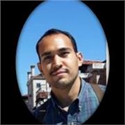 Dottore magistrale in Environmental and food economics, parlo italiano, inglese e spagnolo